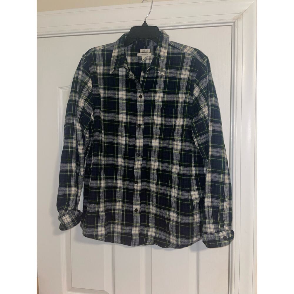 L.L Bean Relaxed Fit Button Down Shirt